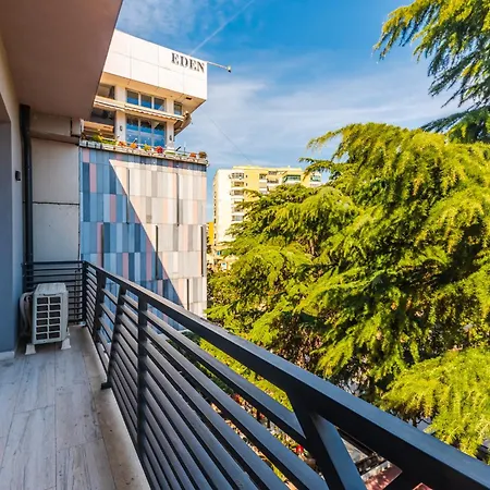 Apartment Beautiful Center Durres