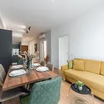 Beautiful Center Apartmán