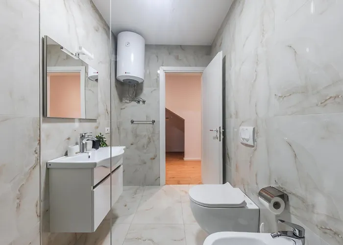 Apartment Beautiful Center